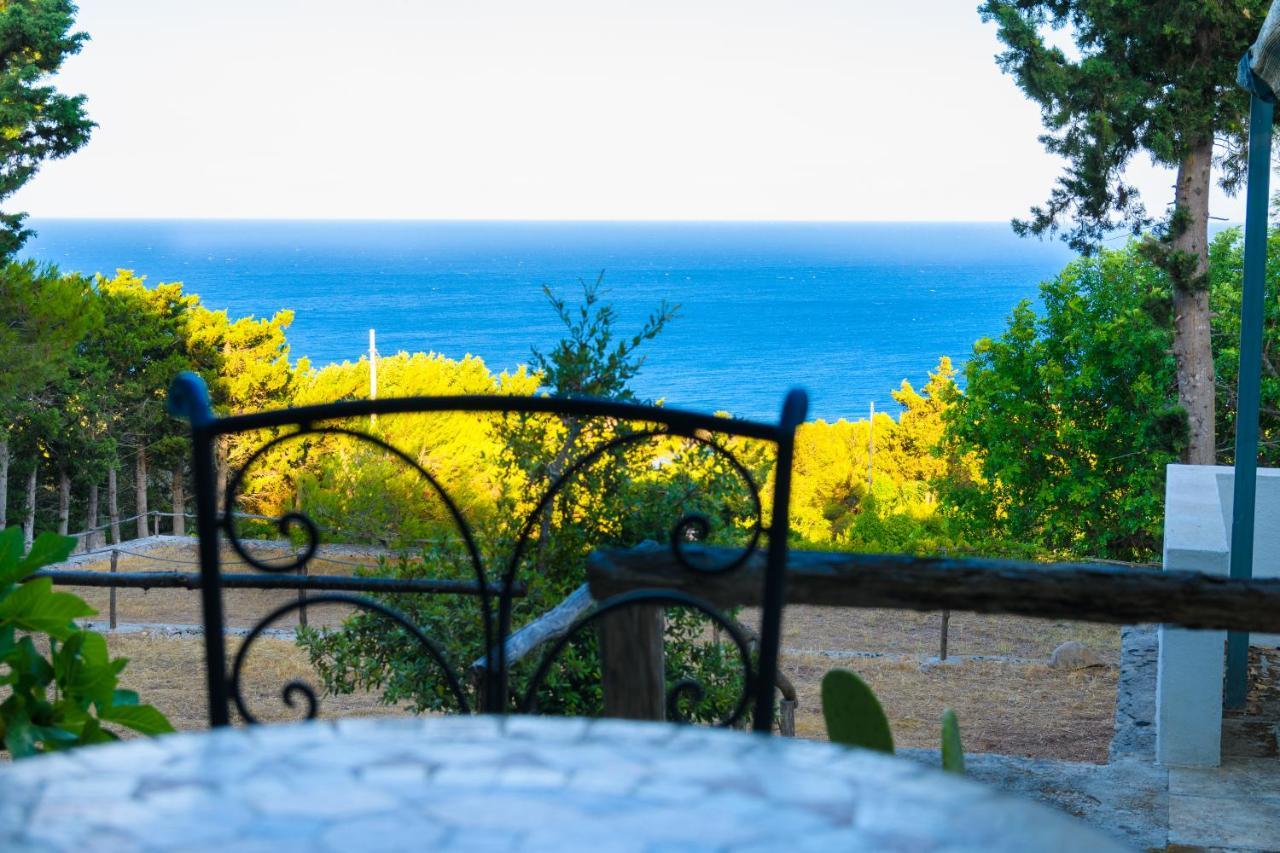 Camping La Scogliera Santa Cesarea Terme Εξωτερικό φωτογραφία